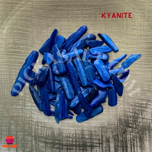 Kyanite Stones