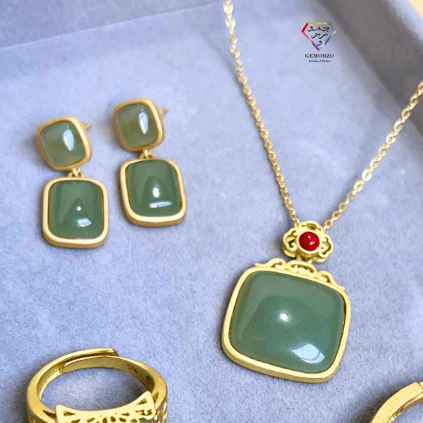 Hetian Green Jade Natural Stone Classic Style Earrings and Necklace Set - Silver 925 - Gold Plating